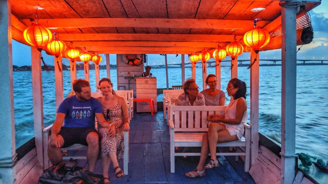Pearl Beach Homestay ฮอยอัน ภายนอก รูปภาพ